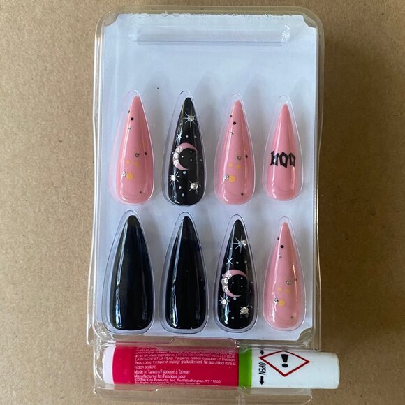 KISS Other - KISS Voguish Fantasy Glow in the Dark Stiletto Press on Nails